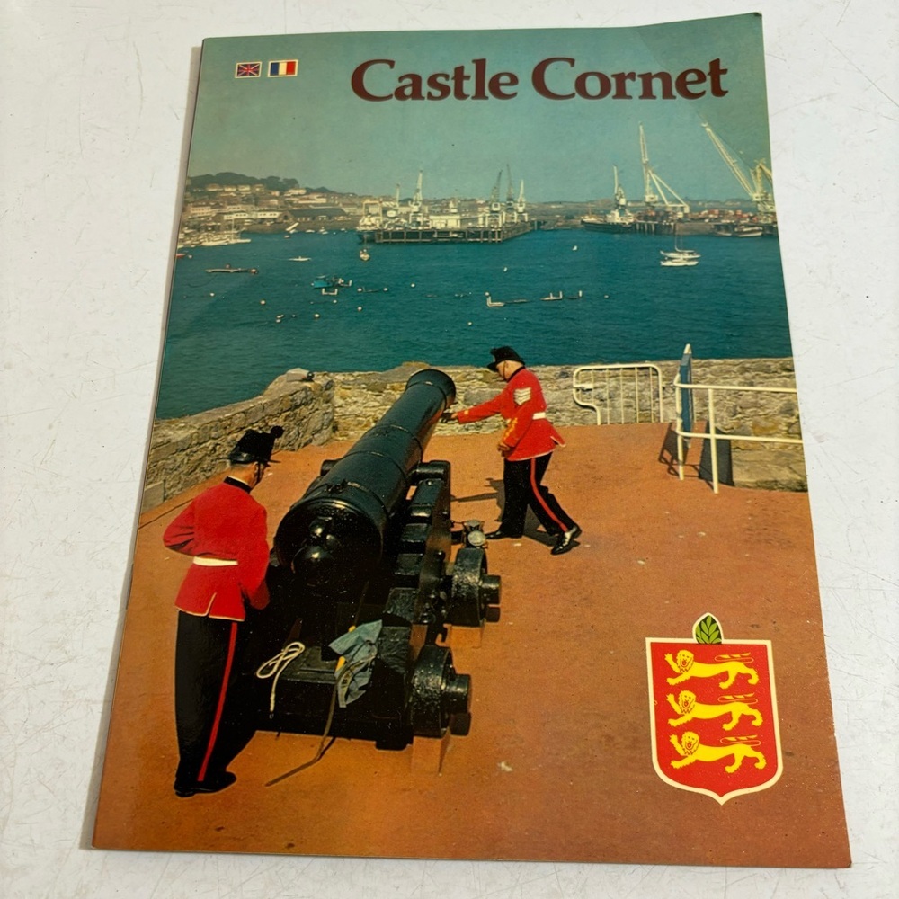 Vintage 1977 Castle Cornet UK history guidebook softcover book magazine